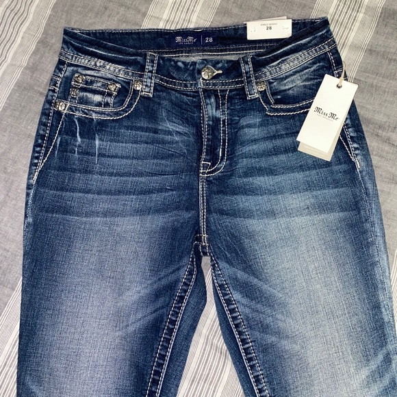 Miss Me Curvy Ankle Skinny Jeans - Picture 3 of 3